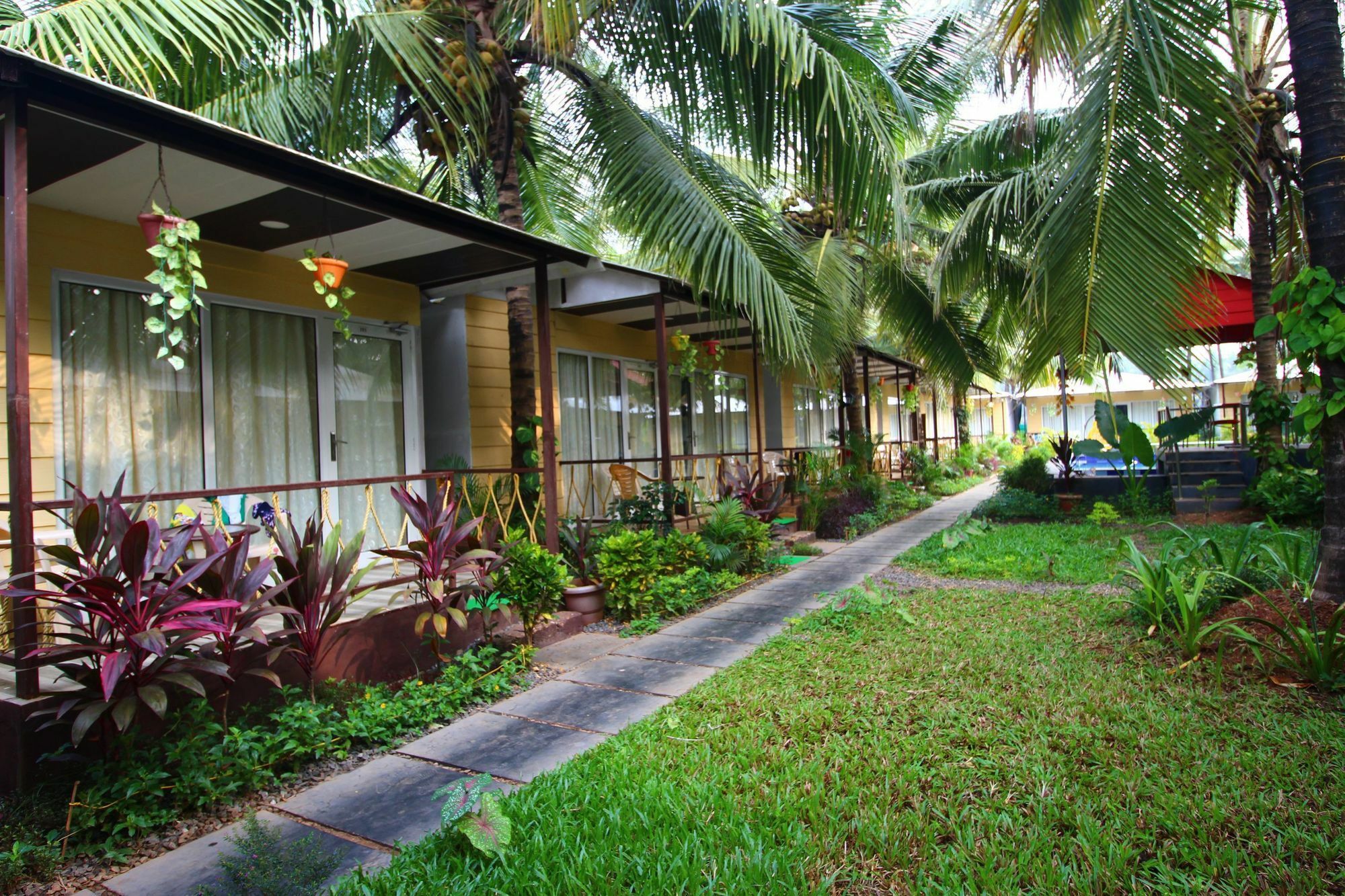 Hotel O Blue Ocean Near R City Mall Bombay Exterior foto